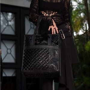 NEMESIS HUNT DUFFLE CARRY-ON BAG